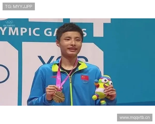 石宇奇训练完直接打车去米其林三星，这谁顶得住啊