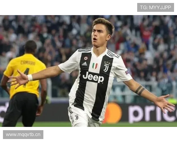 看见迪巴拉衣橱里的球鞋，我瞬间沉默，银行卡在哭